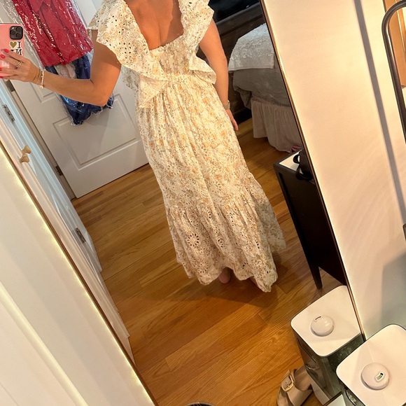 En Saison Maxi Dress - Picture 4 of 7